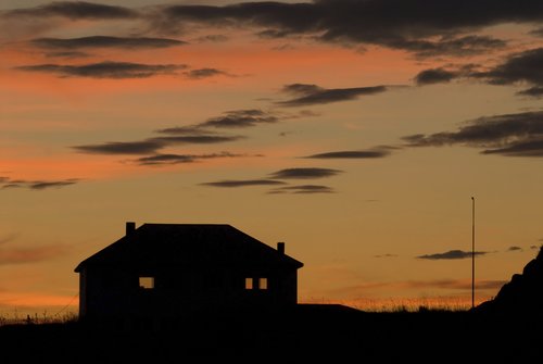 house-home-sunset
