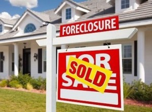 realtytrac-us-foreclosure-short-sales-report-darren-blomquist-distressed-property-sales-short-sales-foreclosure-sales