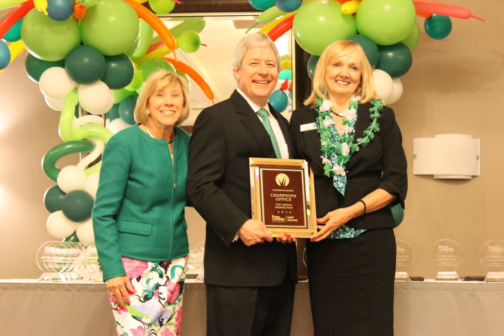 Marilyn Eiland, Mark Woodroof and Sharon Teusink Houston Agent Magazine